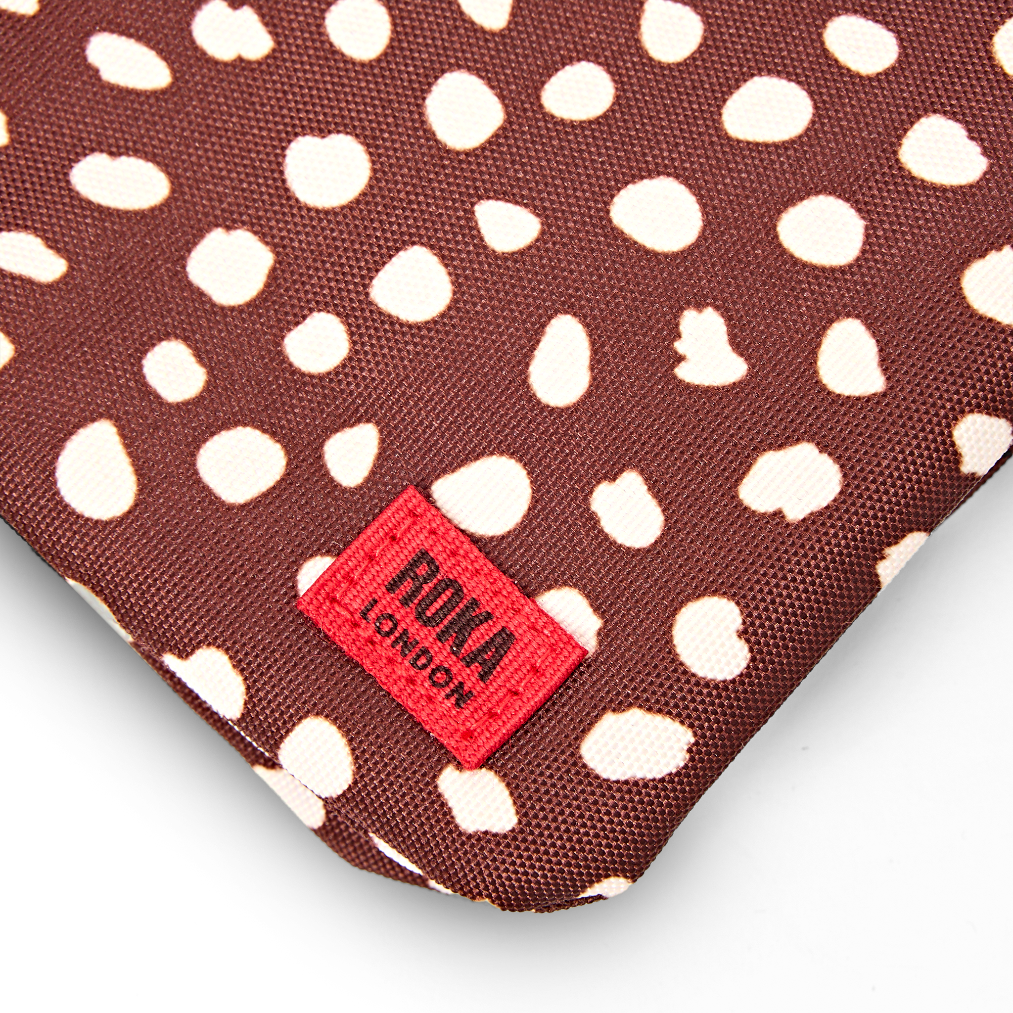 Roka London Carnaby XL crossbody brown dot 0,5 liter
