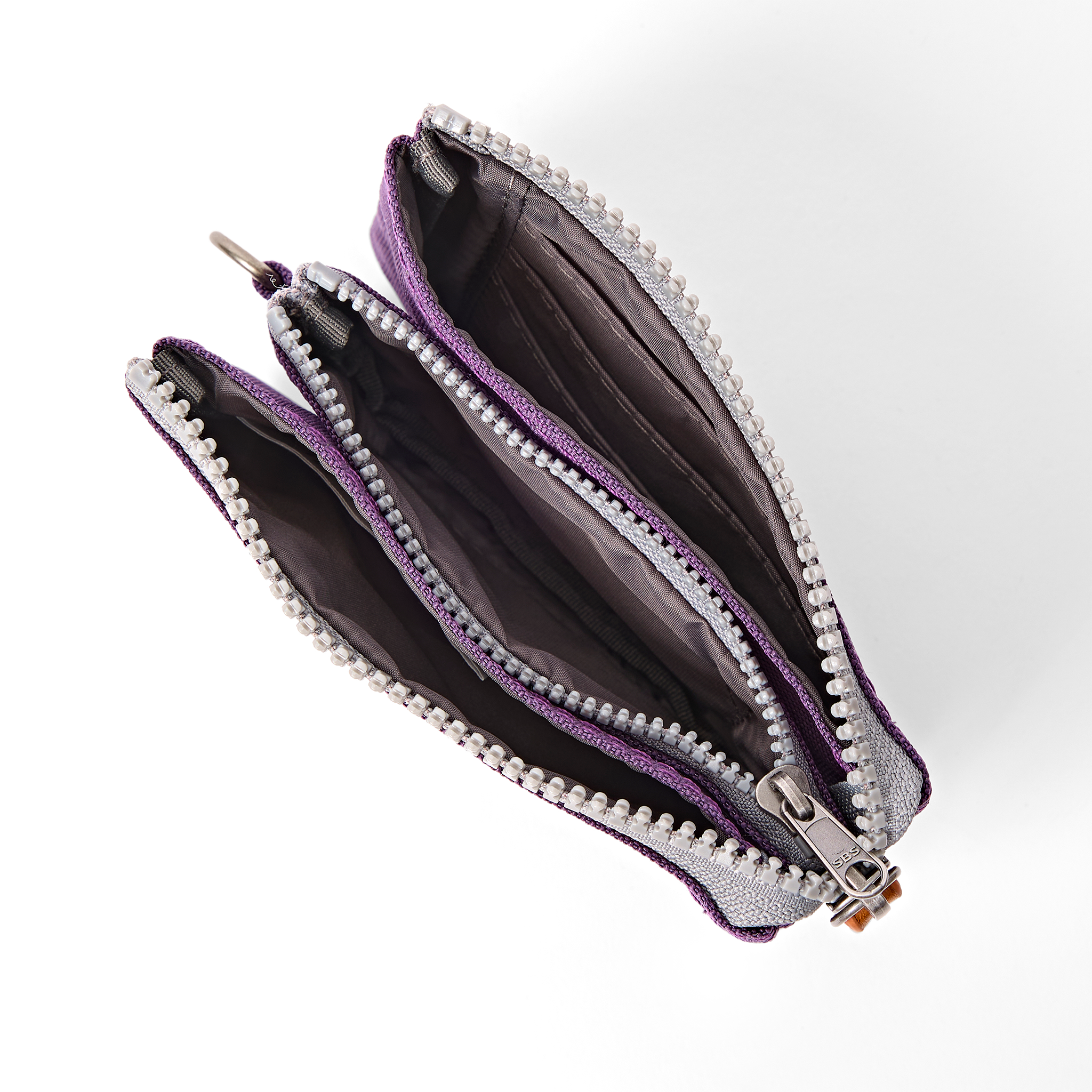 Roka London Carnaby Small lommebok Deep Grape vanntett