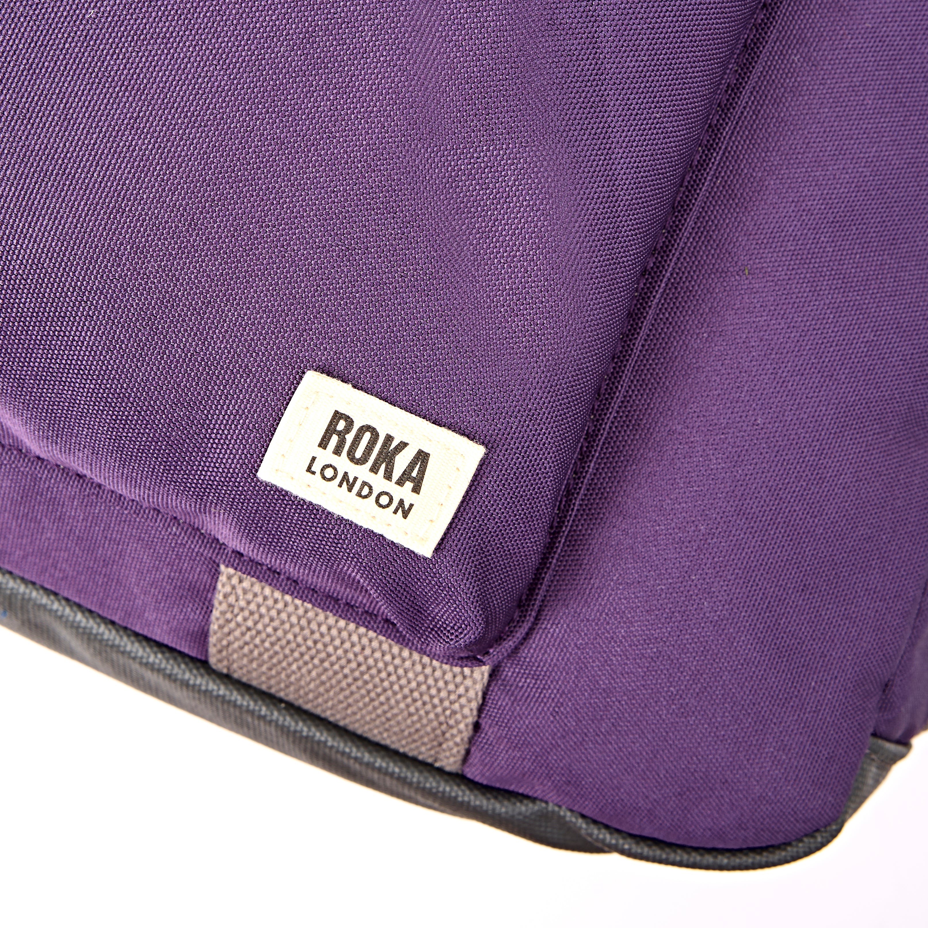 Roka London Gatwick Grape duffelbag Medium laptop 17"