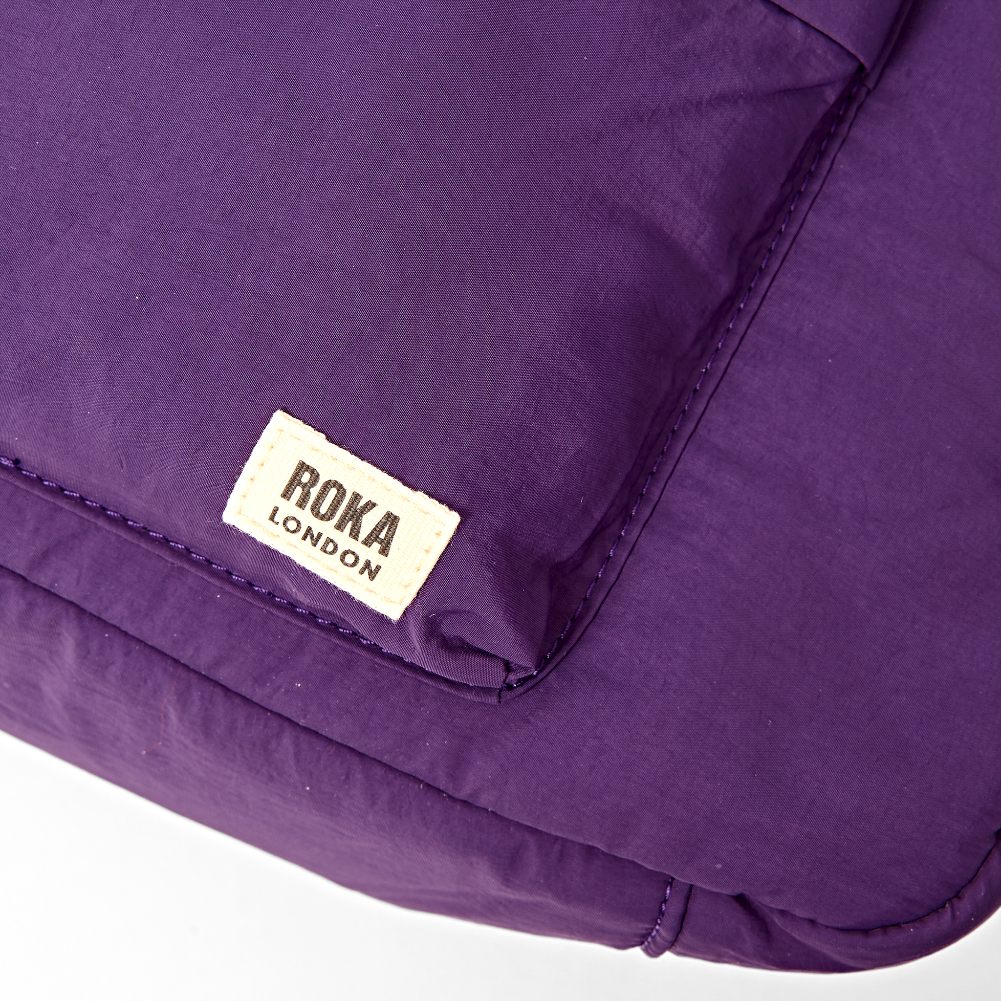 Roka London Belsize skulderveske grape 14,7 liter