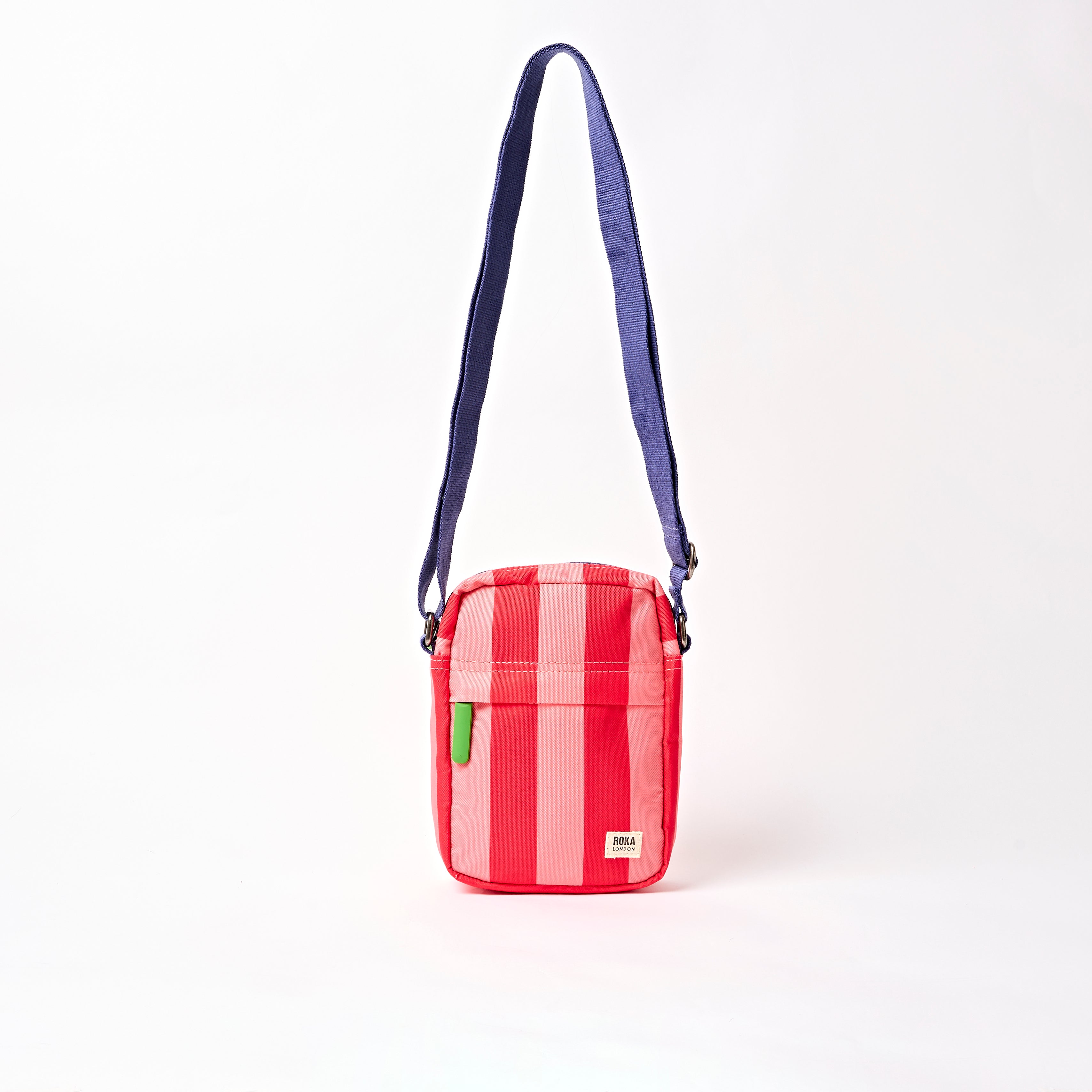 Roka London Bond Crossbody veske Circus Print Small 1,5 L