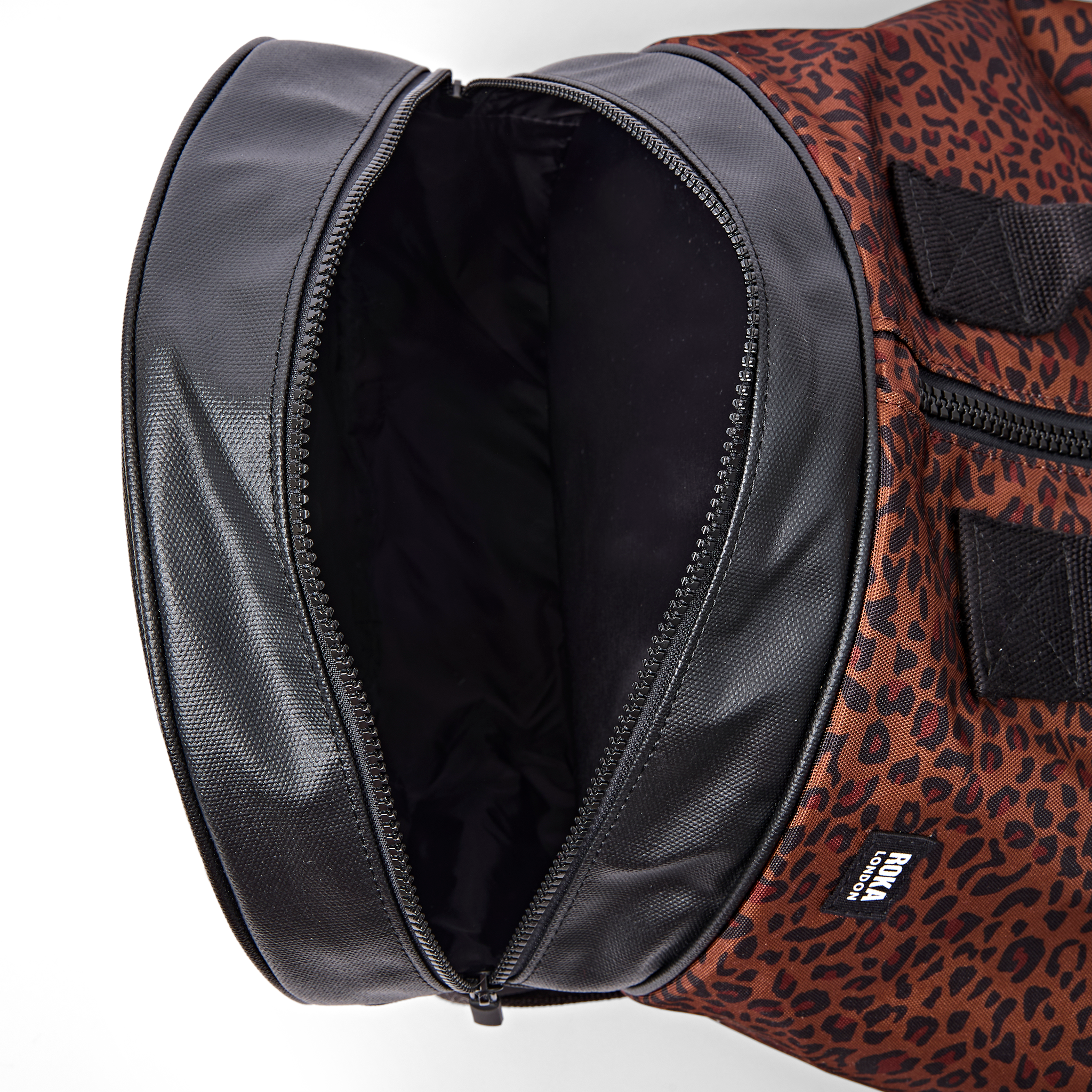 Roka London Heathrow Large duffelbag corn mini leopard