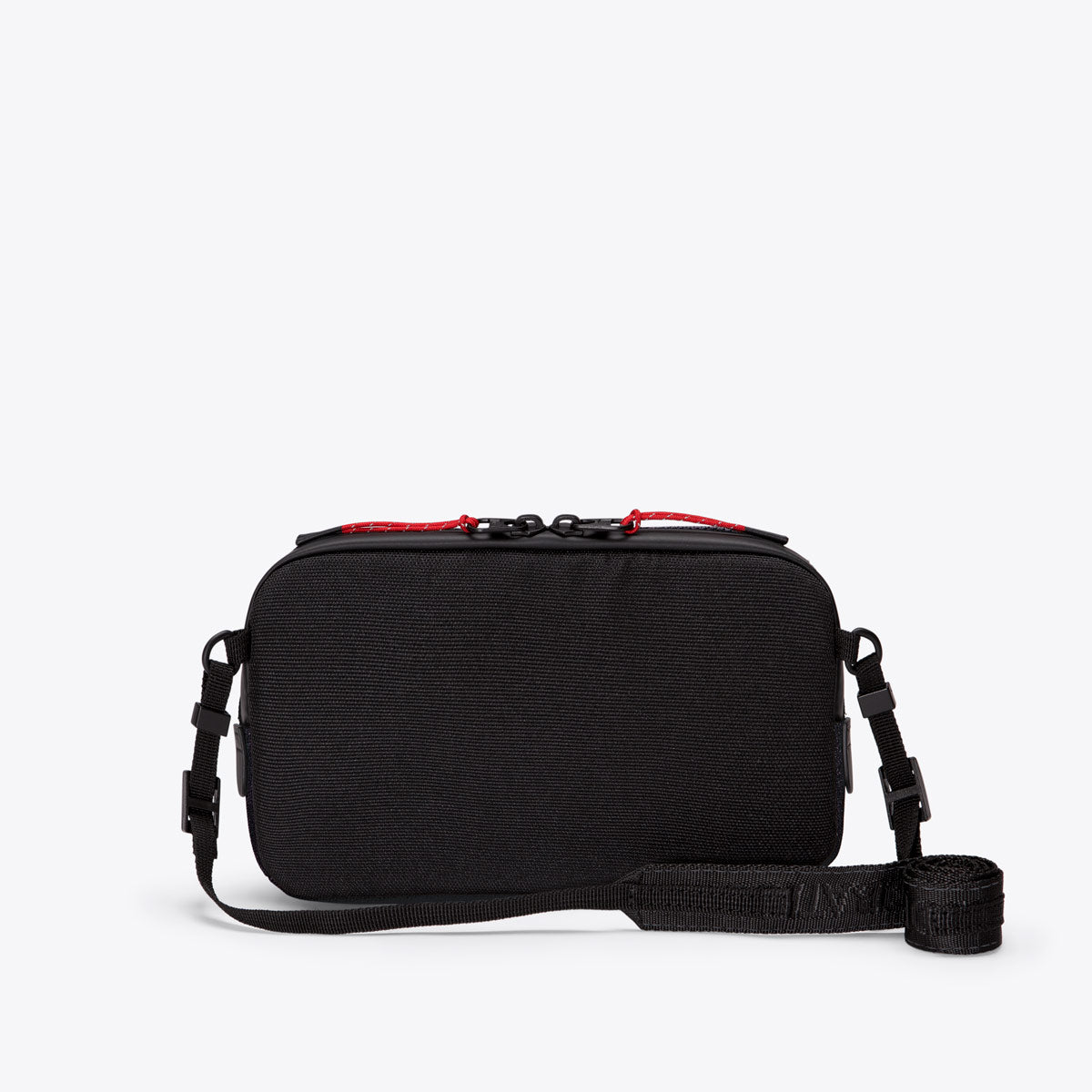 Ucon Acrobatics Ando crossbody-veske Medium Asphalt Reflective lett