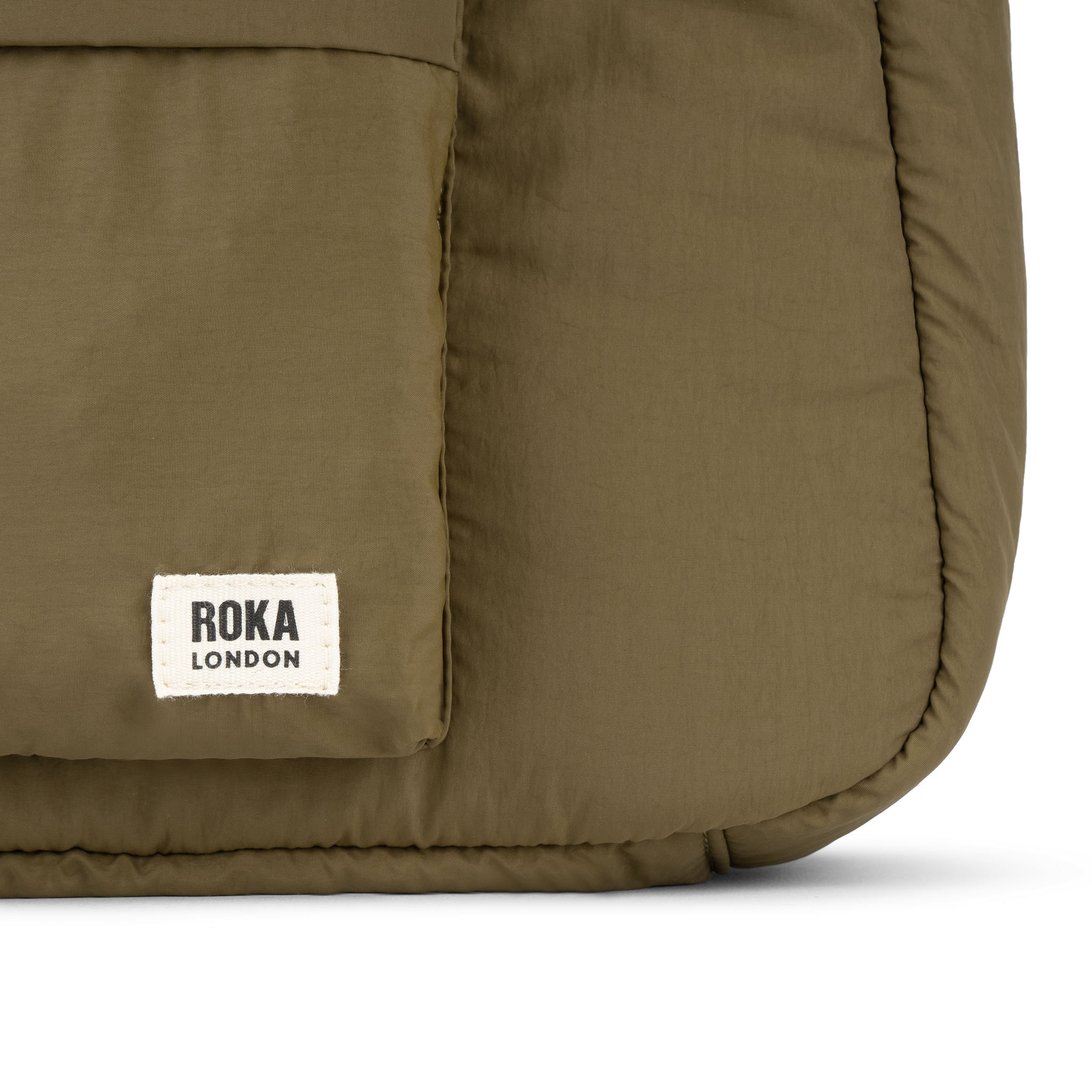 Roka London Belsize crossbody moss 14,7 liter vattert