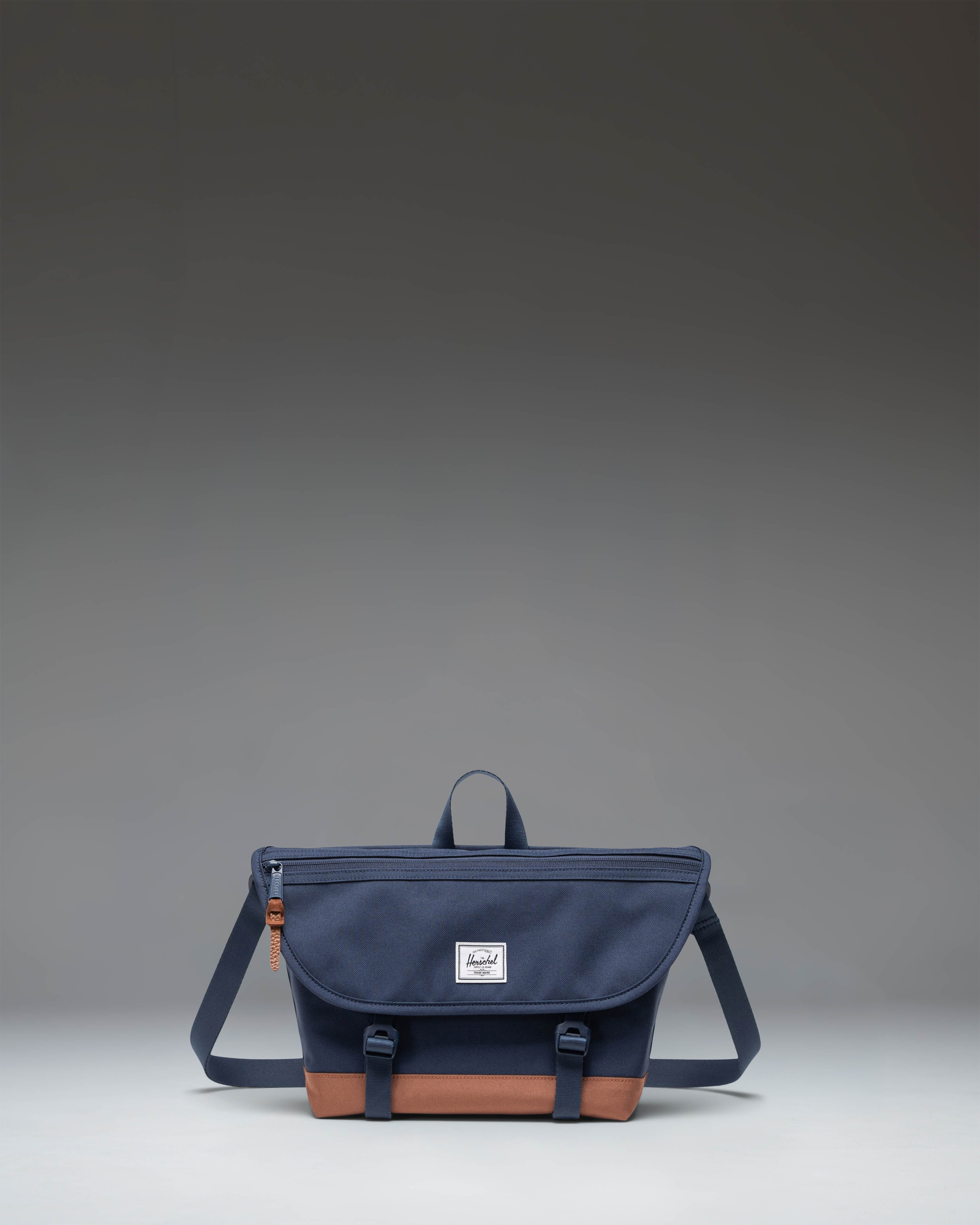Herschel Cove Messenger Small veske Raven Crosshatch