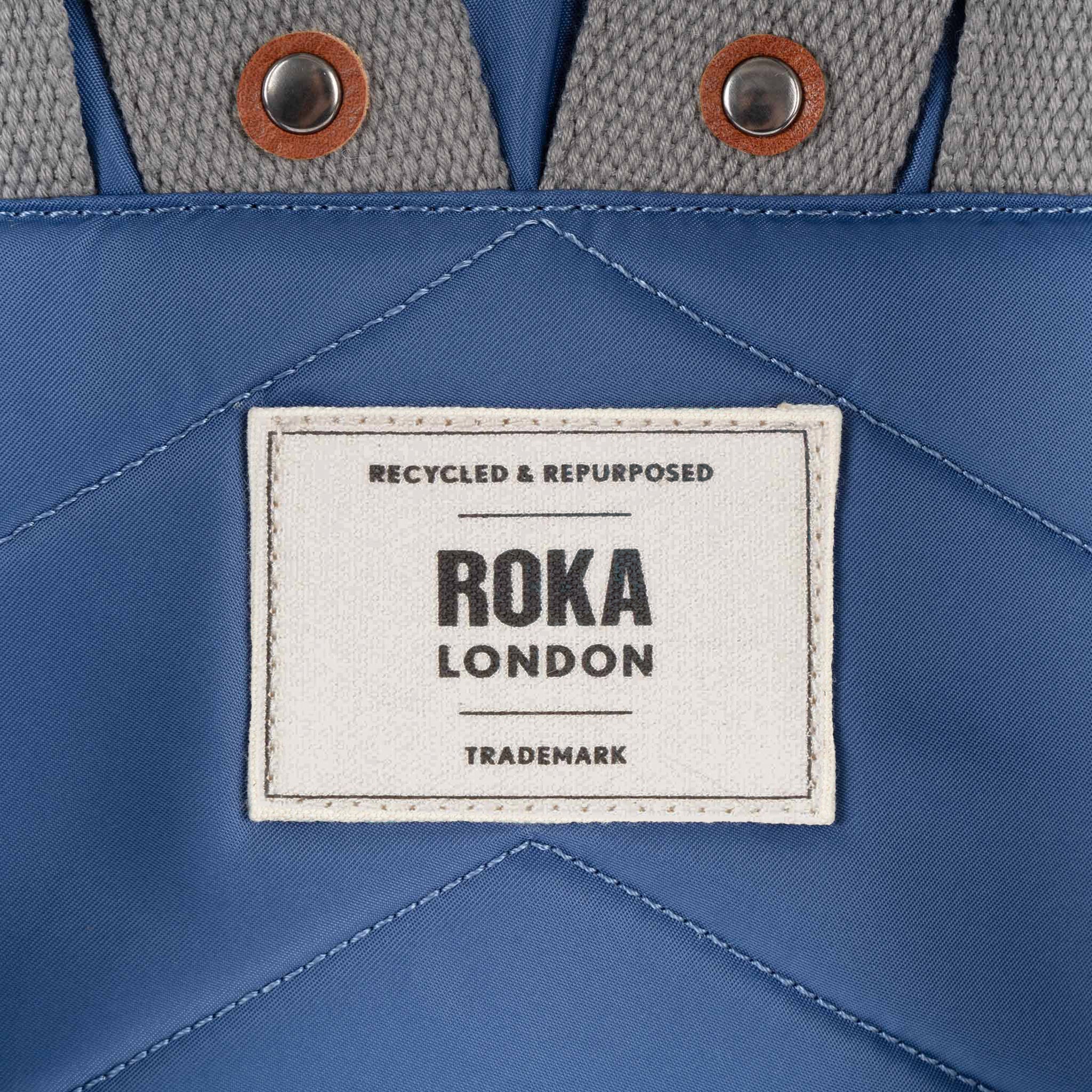 Roka London Canfield sekk Burnt Blue medium 16 liter