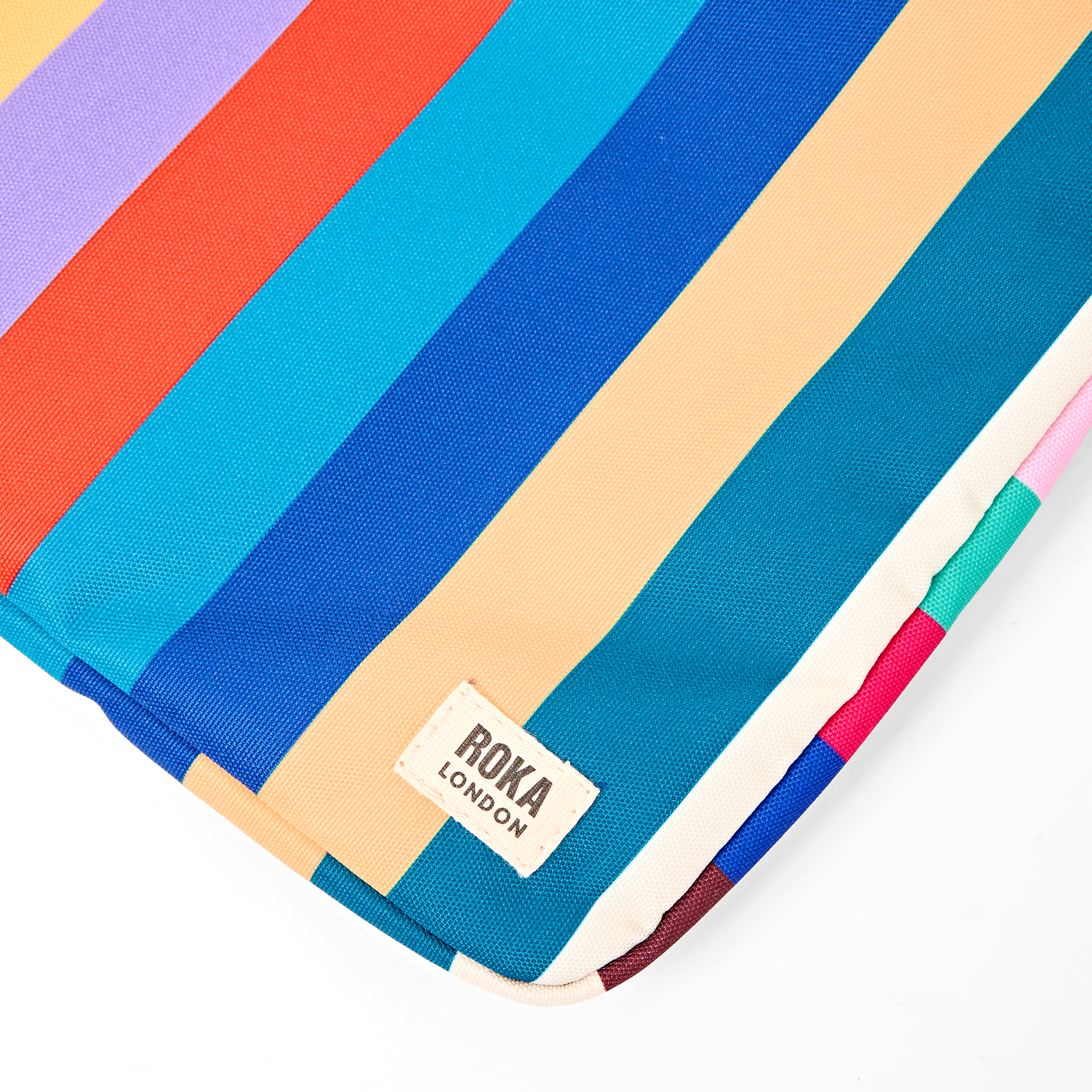 Roka London Brick Lane Wide Multi Stripe laptopsleeve 14" vanntett