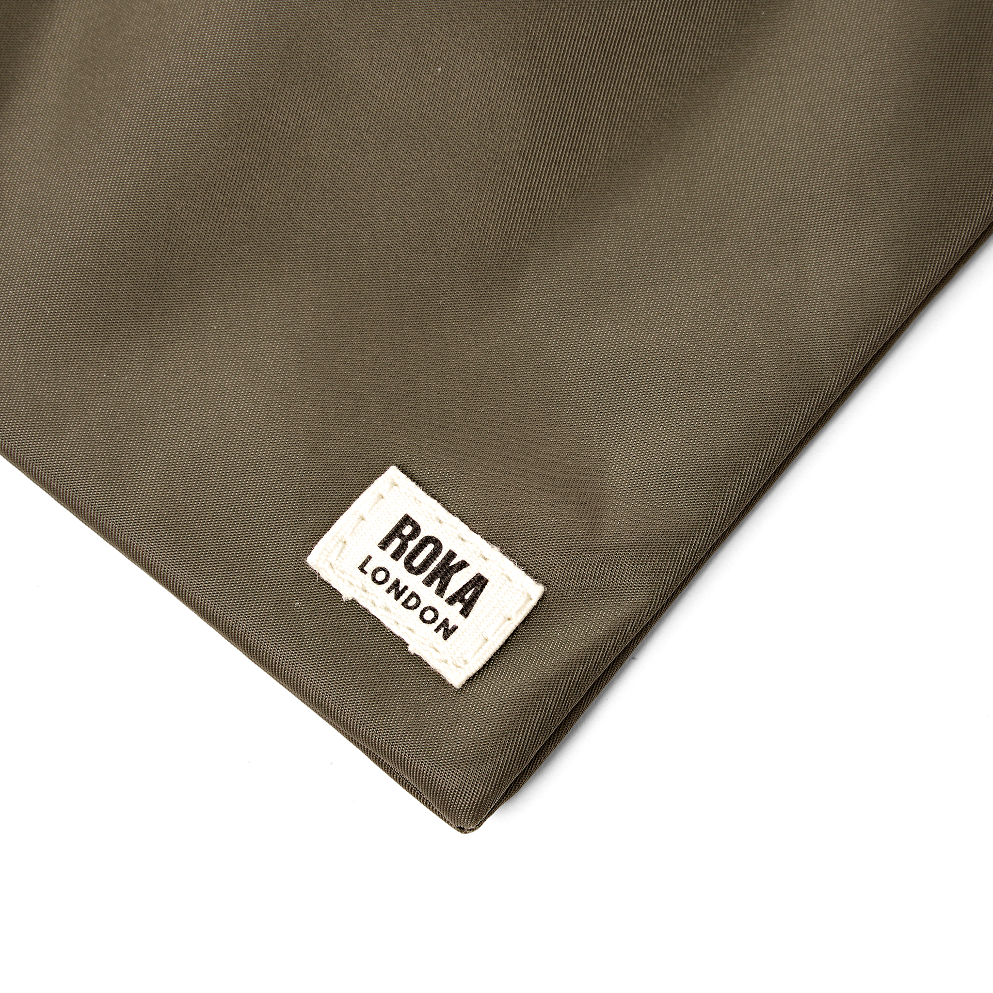 Roka London Chelsea Pocket Sling skulderveske Army Extra Small værbestandig