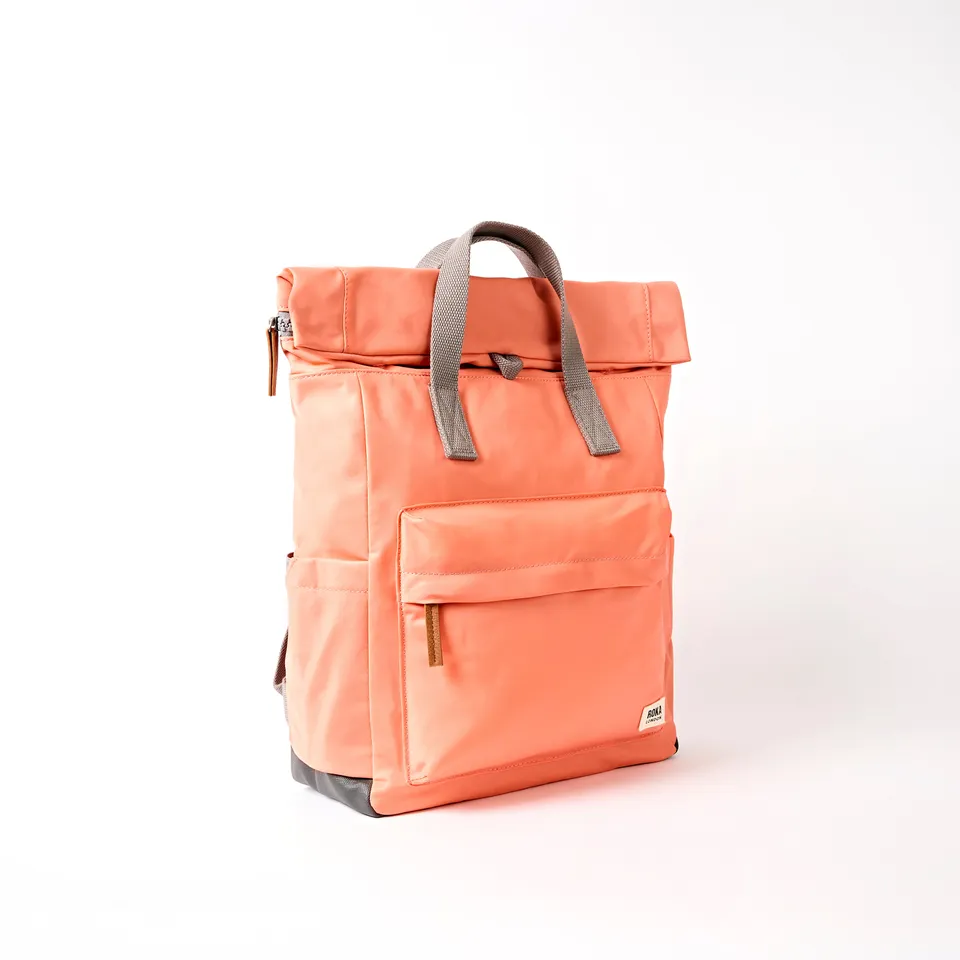 Roka London Canfield Roll Top ryggsekk sugar coral 16,4L