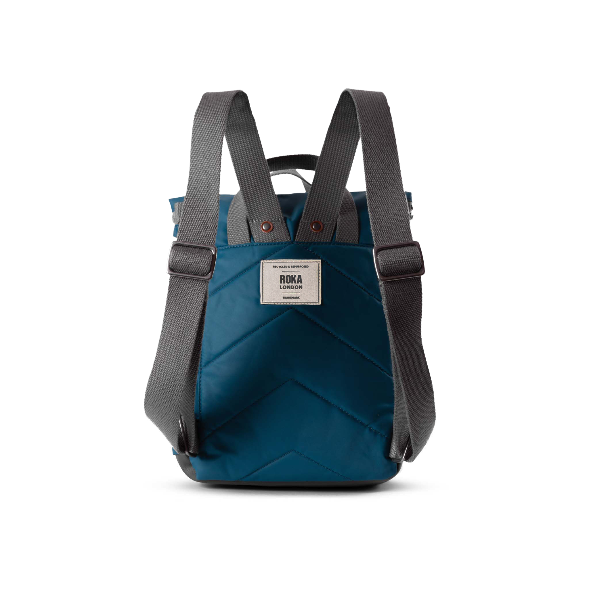 Roka London Canfield ryggsekk marine 16,4 liter