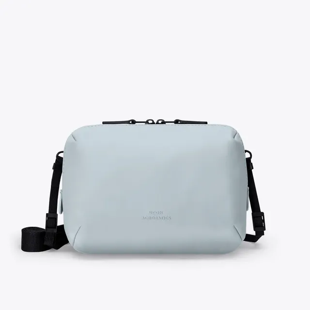 Ucon Acrobatics Ando Medium crossbody Dusty Blue slitesterk
