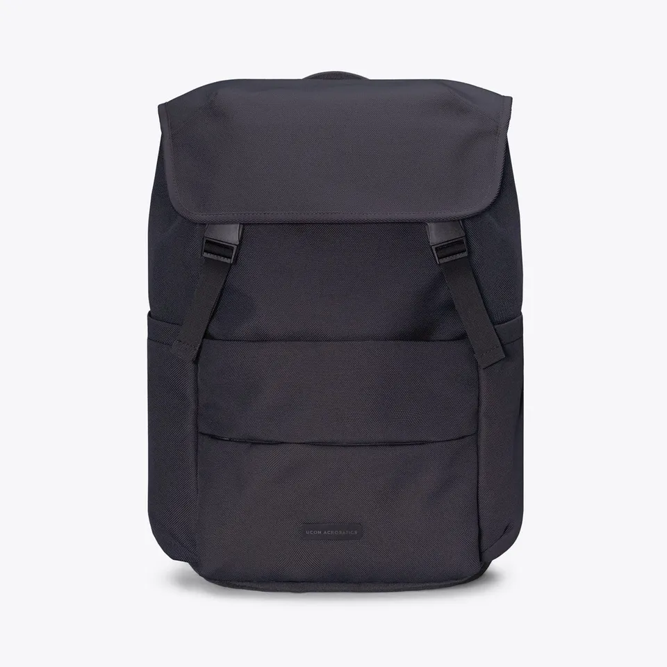 Ucon Acrobatics Stellan Flap-Top ryggsekk Dark Navy-Dark Sand