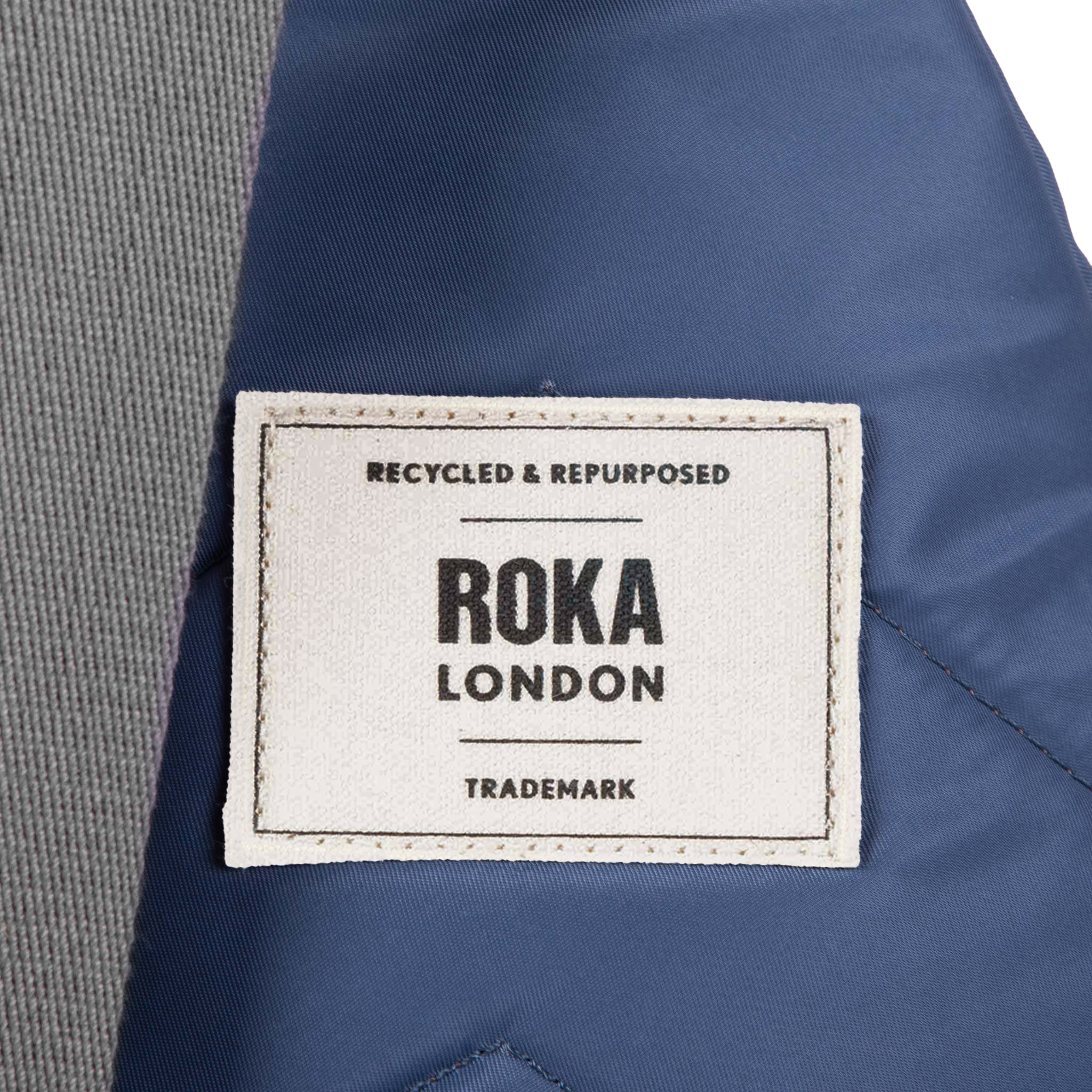 Roka London Willesden Sling crossbody Airforce Large 5 liter