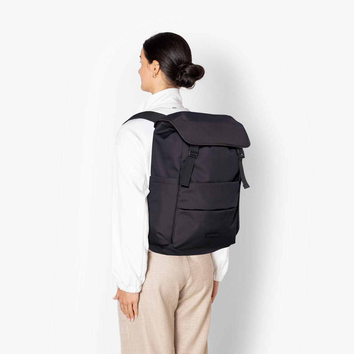 Ucon Acrobatics Stellan Flap-Top ryggsekk Dark Navy-Dark Sand