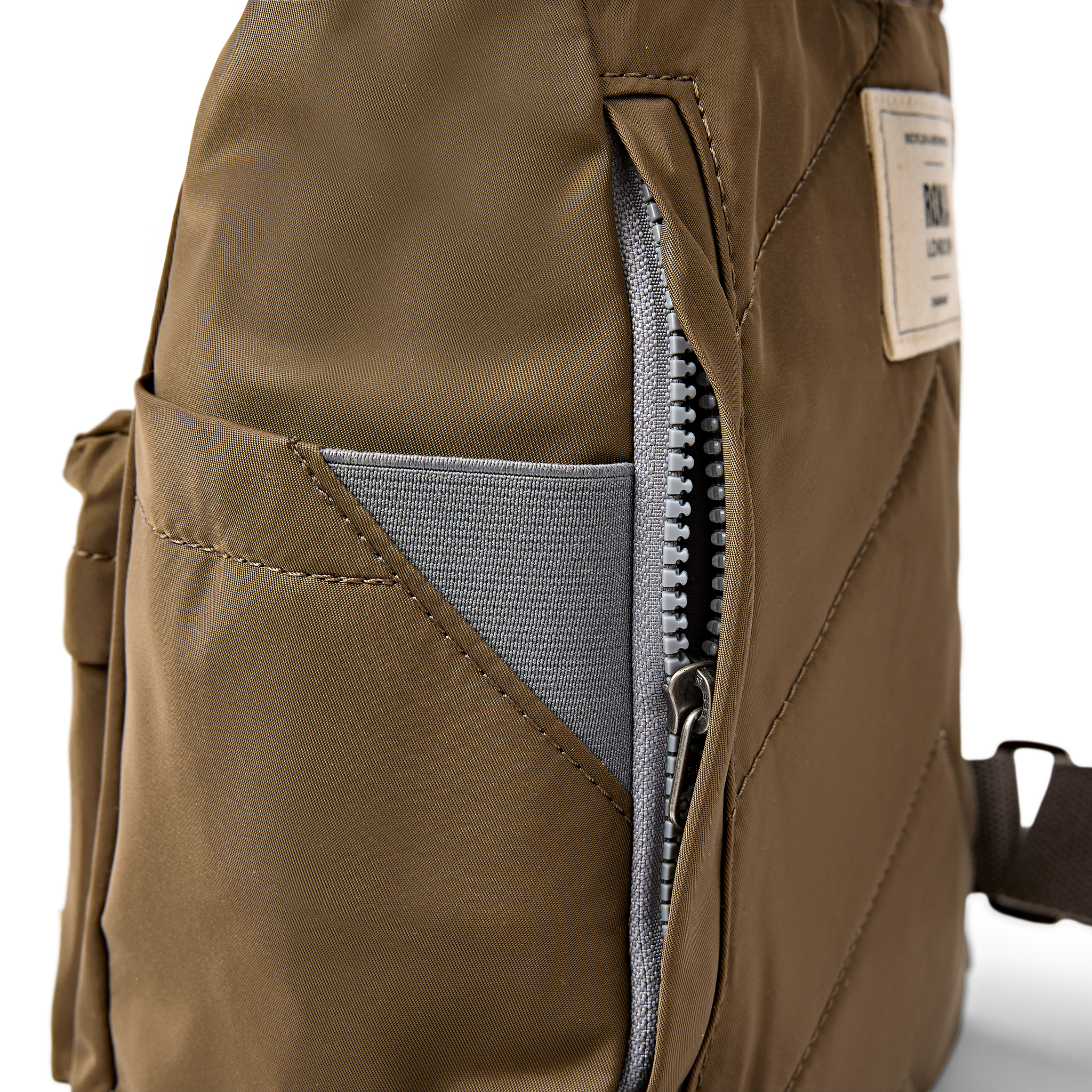 Roka London Canfield Roll Top ryggsekk Army Medium 16,4 liter