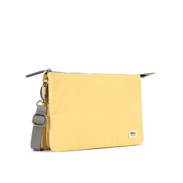 Roka London Carnaby Crossbody lommebokveske champagne XL vegansk
