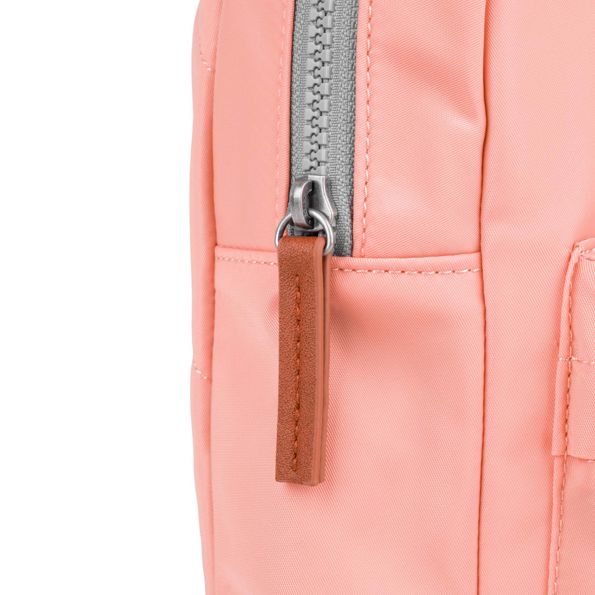 Roka London Willesden Sling skulderveske Punch Large