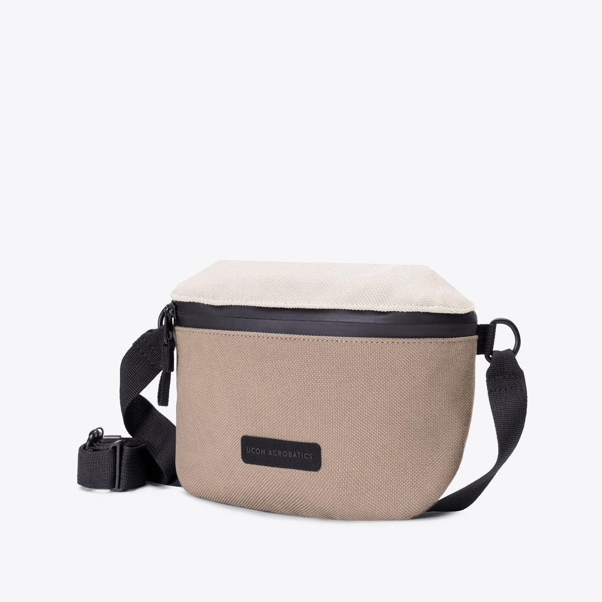 Ucon Acrobatics Jona Medium crossbody Dark Sand