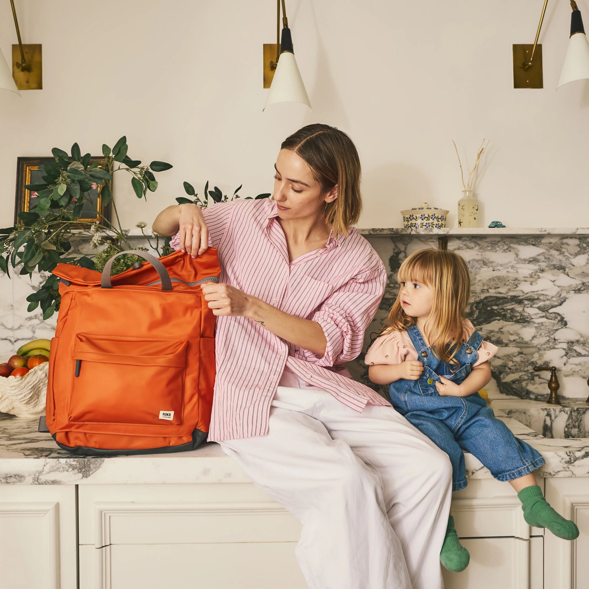 Roka London Primrose stellebag burnt orange large 4-i-1