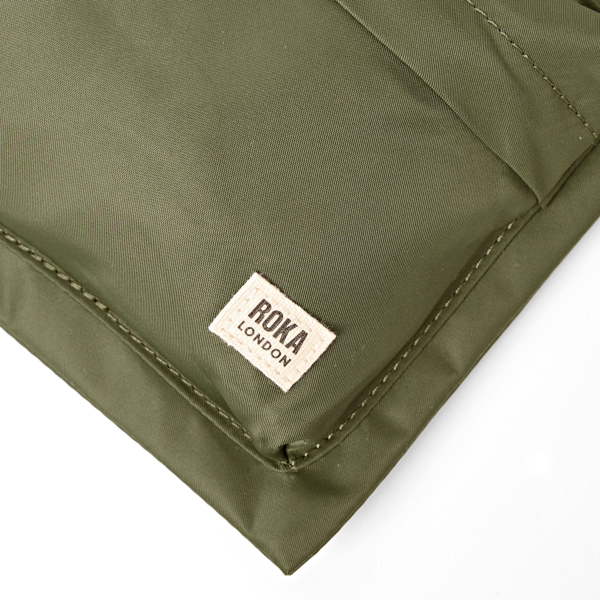 Roka London Chelsea B skulderveske medium chive vanntett