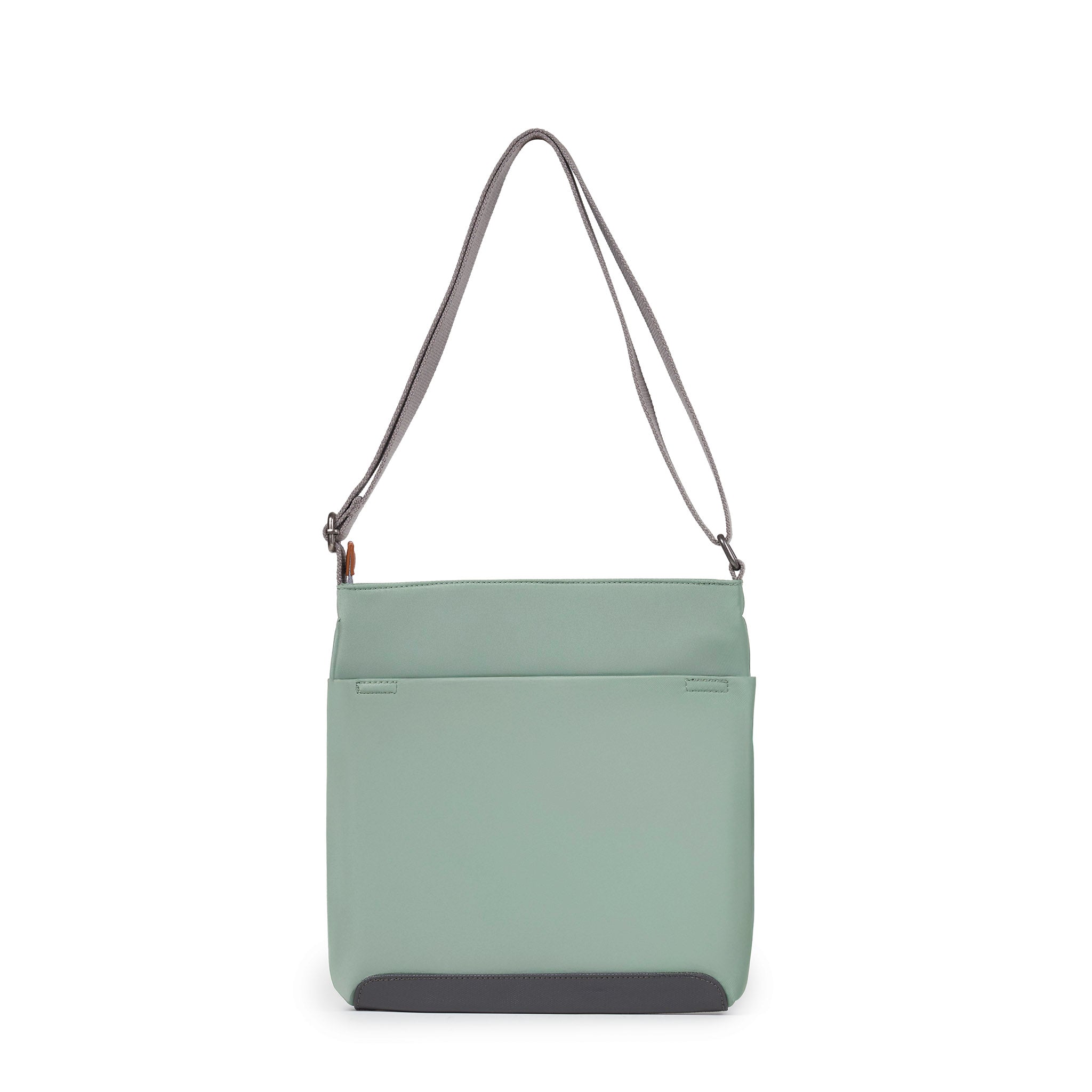 Roka London Kennington Medium skulderveske frost væravvisende