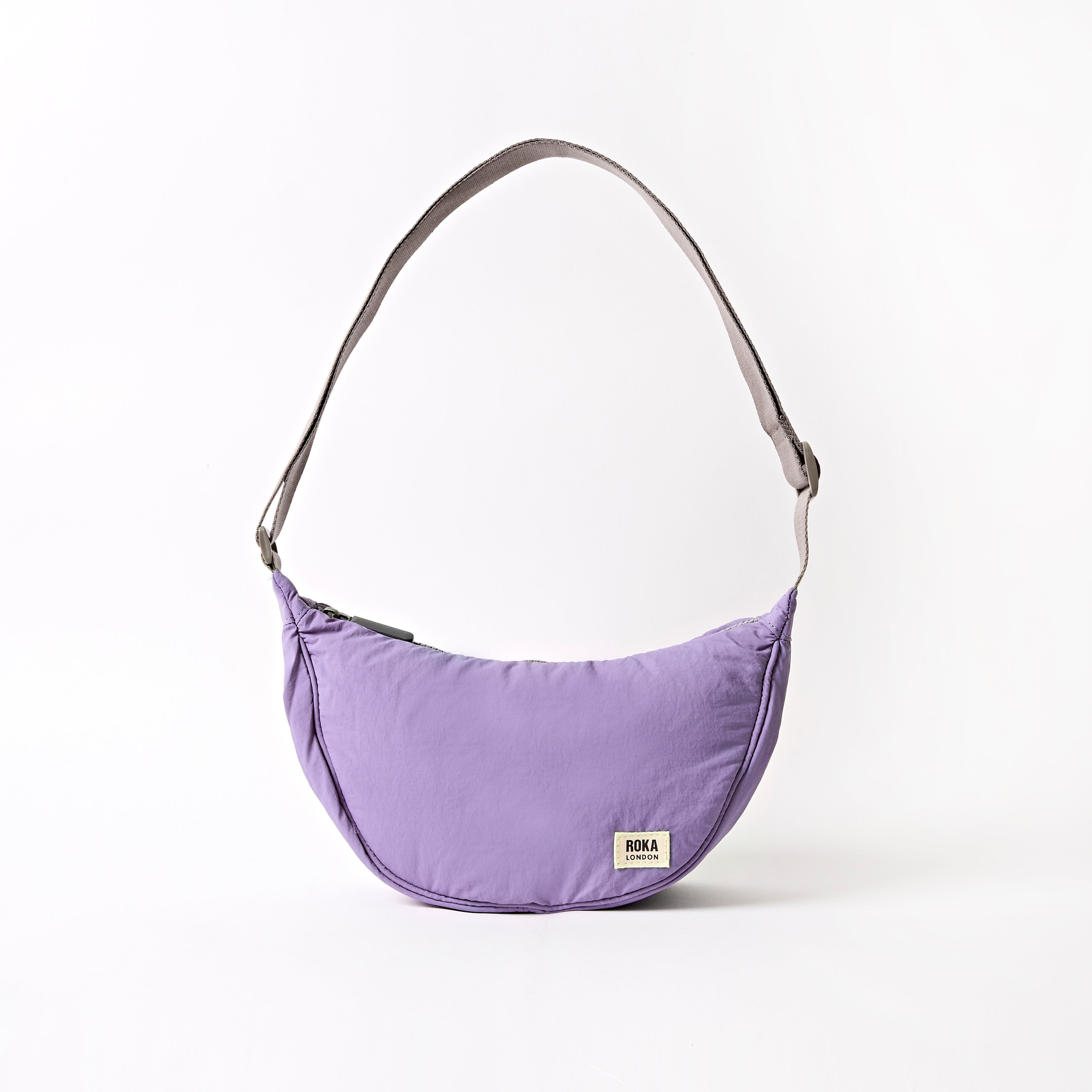 Roka London Farringdon halvmåneveske Petal small taslon