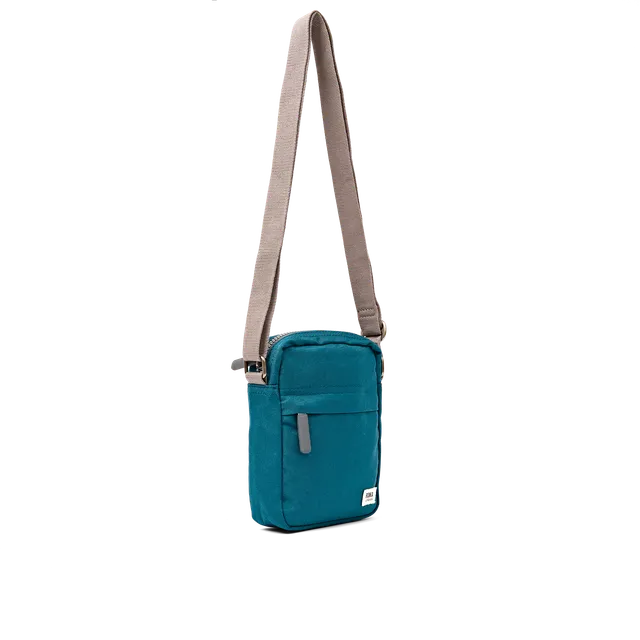 Roka London Bond crossbodyveske Small Deep Teal 1,5L