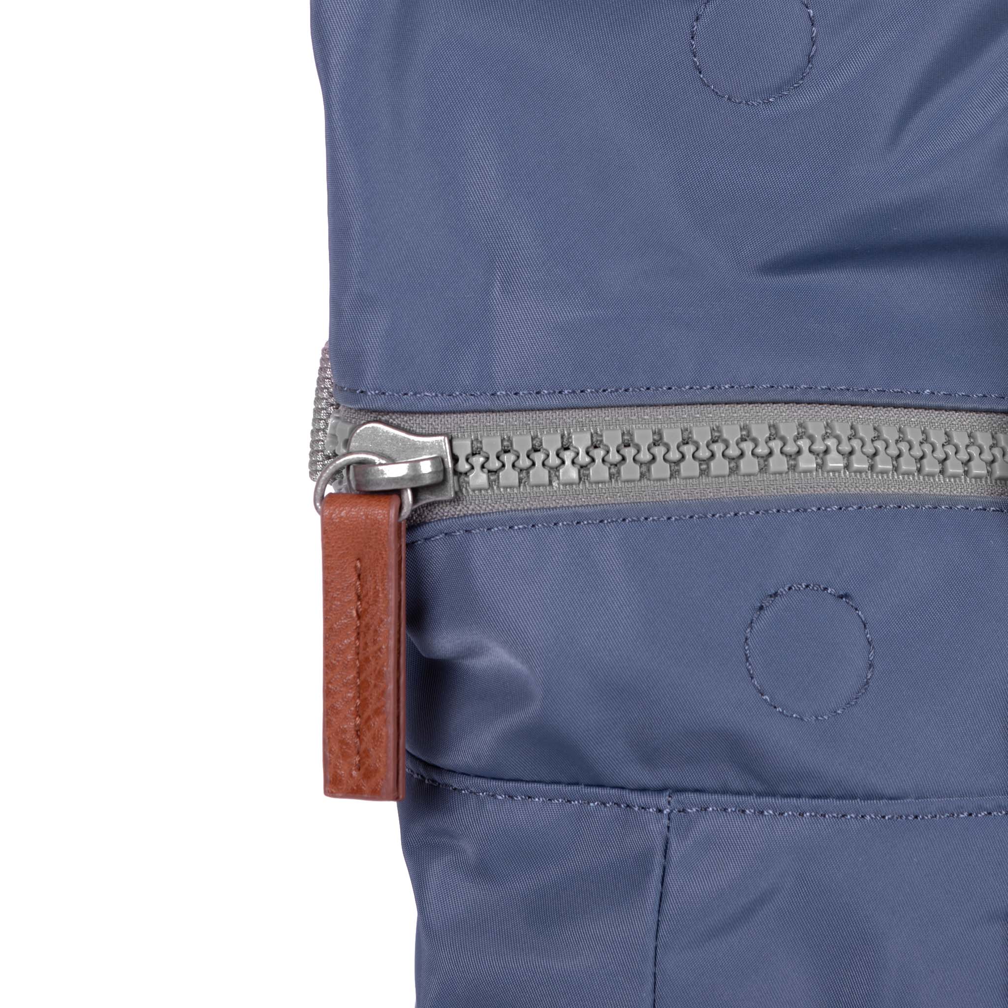 Roka London Canfield Airforce ryggsekk Medium vanntett